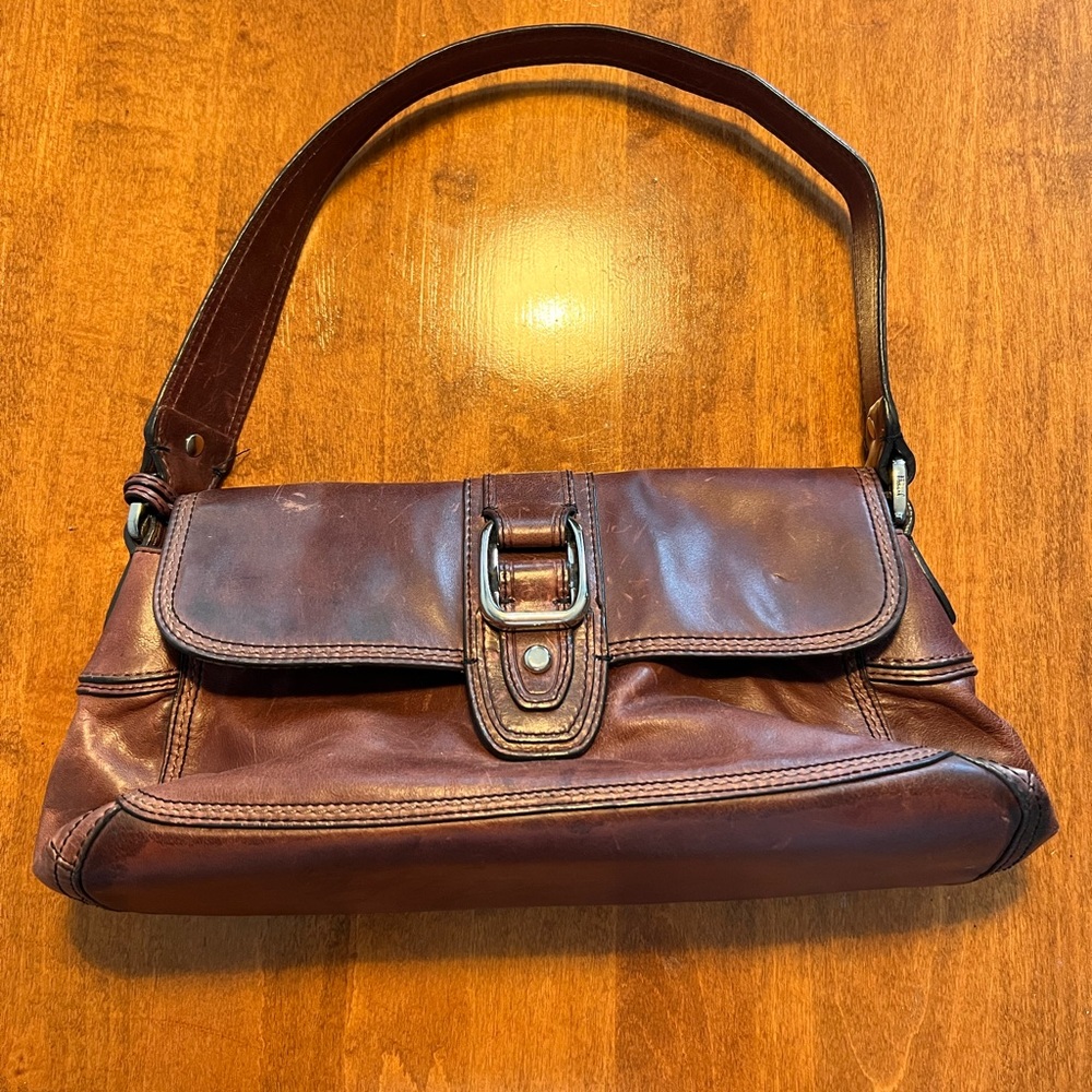 Fossil Leather Purse. Brown. Boho. Vintage. Fall.